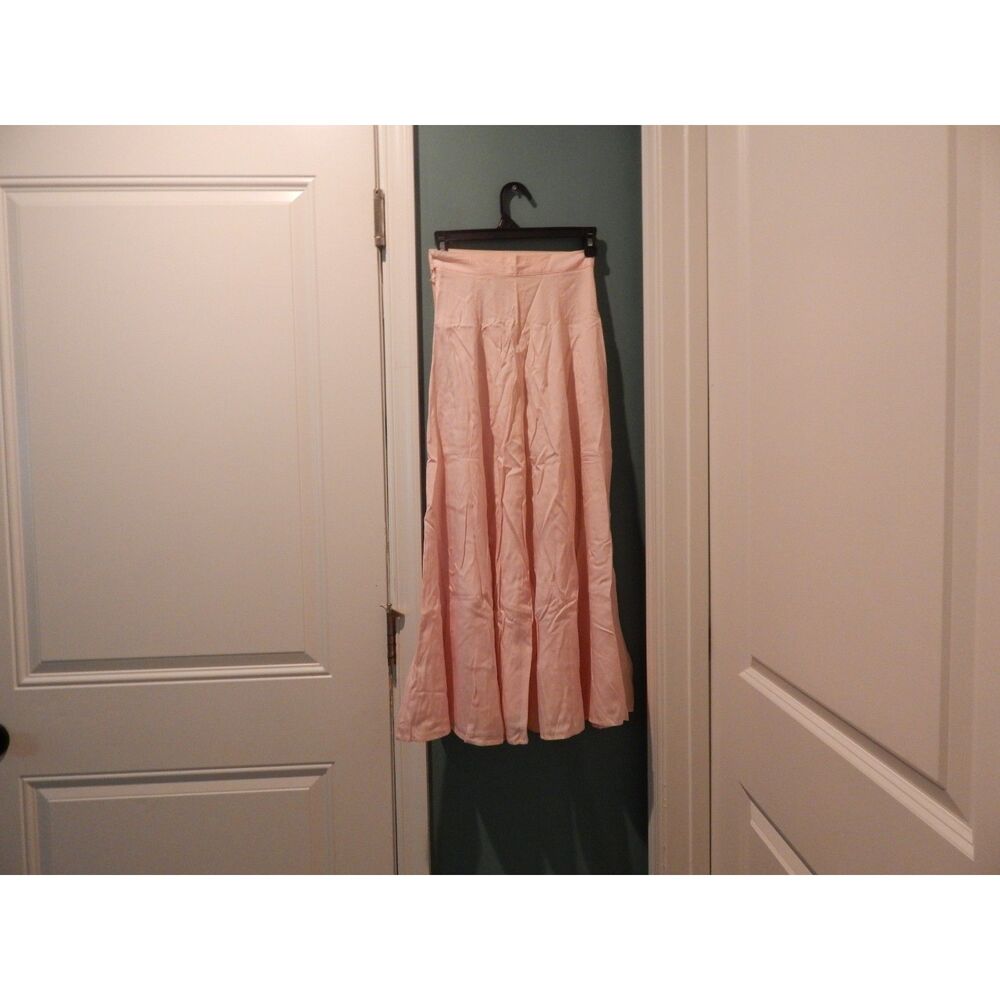Express Womenβs Juniorβs Size 1 Vintage Light Pink Rayon Maxi Skirt Side Zip